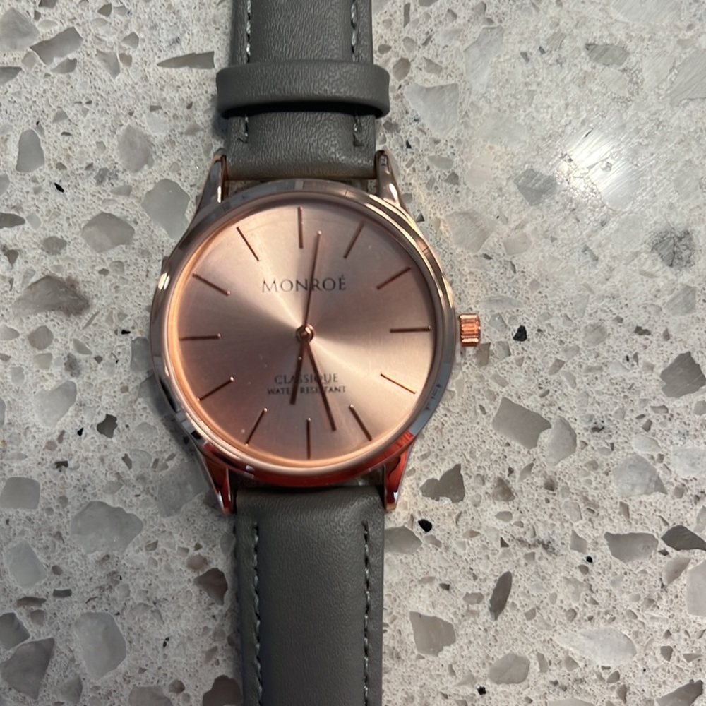 Monroe Watch - Picture 3 of 5